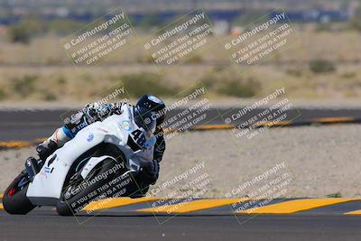 media/Sep-25-2022-CVMA (Sun) [[ee08ed6642]]/Race 8 Supersport Middleweight Shootout/